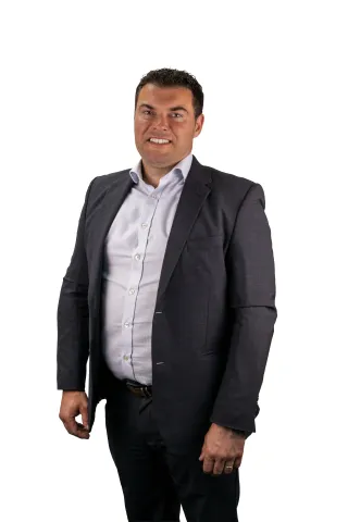 Image of Tony Ryan